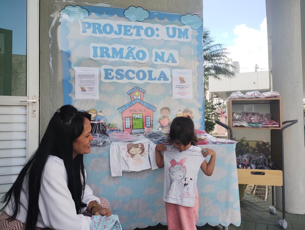 Projeto “Um irmão na escola” mobiliza solidariedade