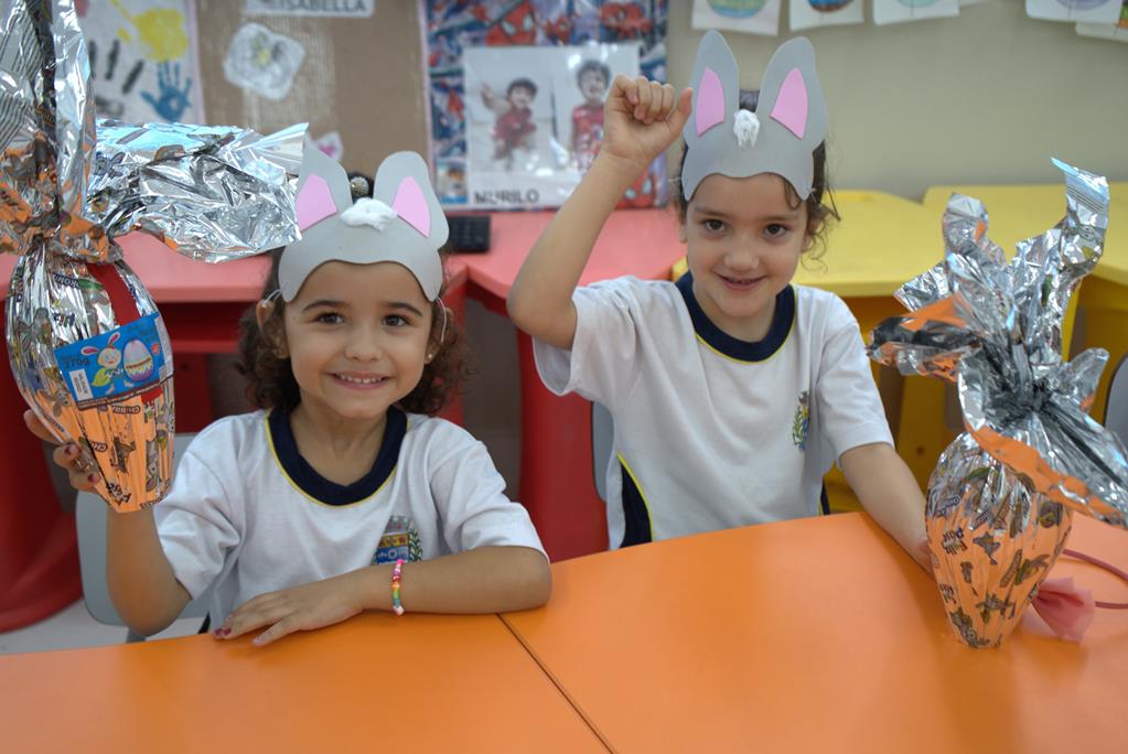 Ovos de chocolate  para todos os alunos da rede de Barueri