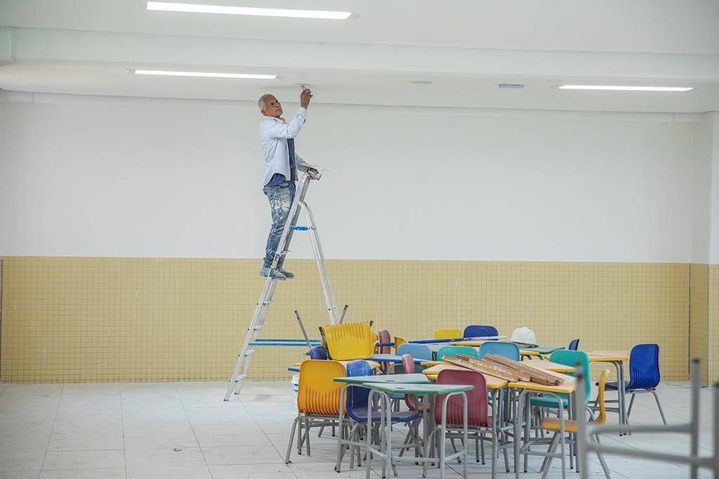 Durante recesso escolar as unidades de ensino passam por importantes reformas