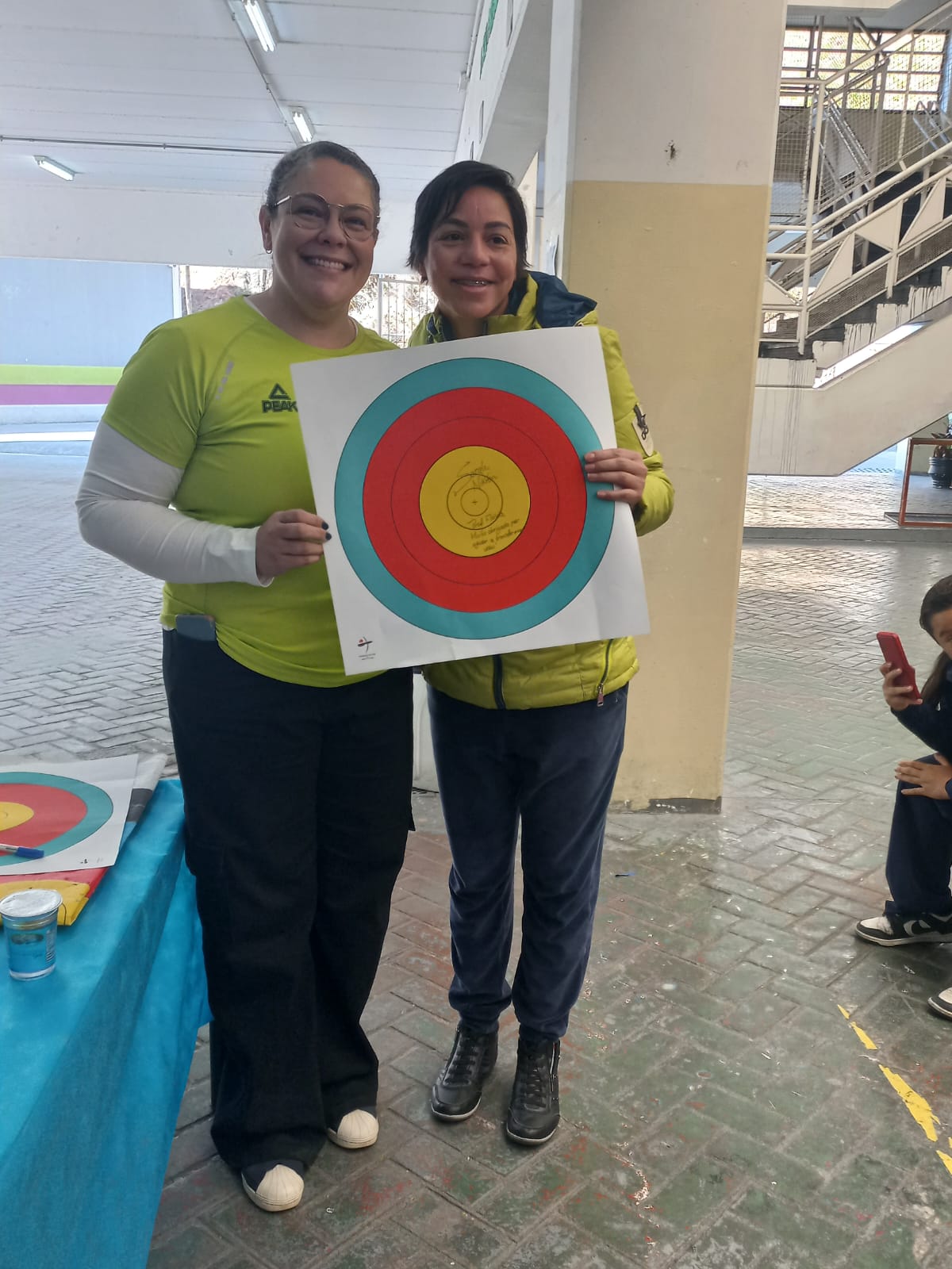Alunos dos 6º anos recebem a campeã da modalidade olímpica Sarah Nikitin  