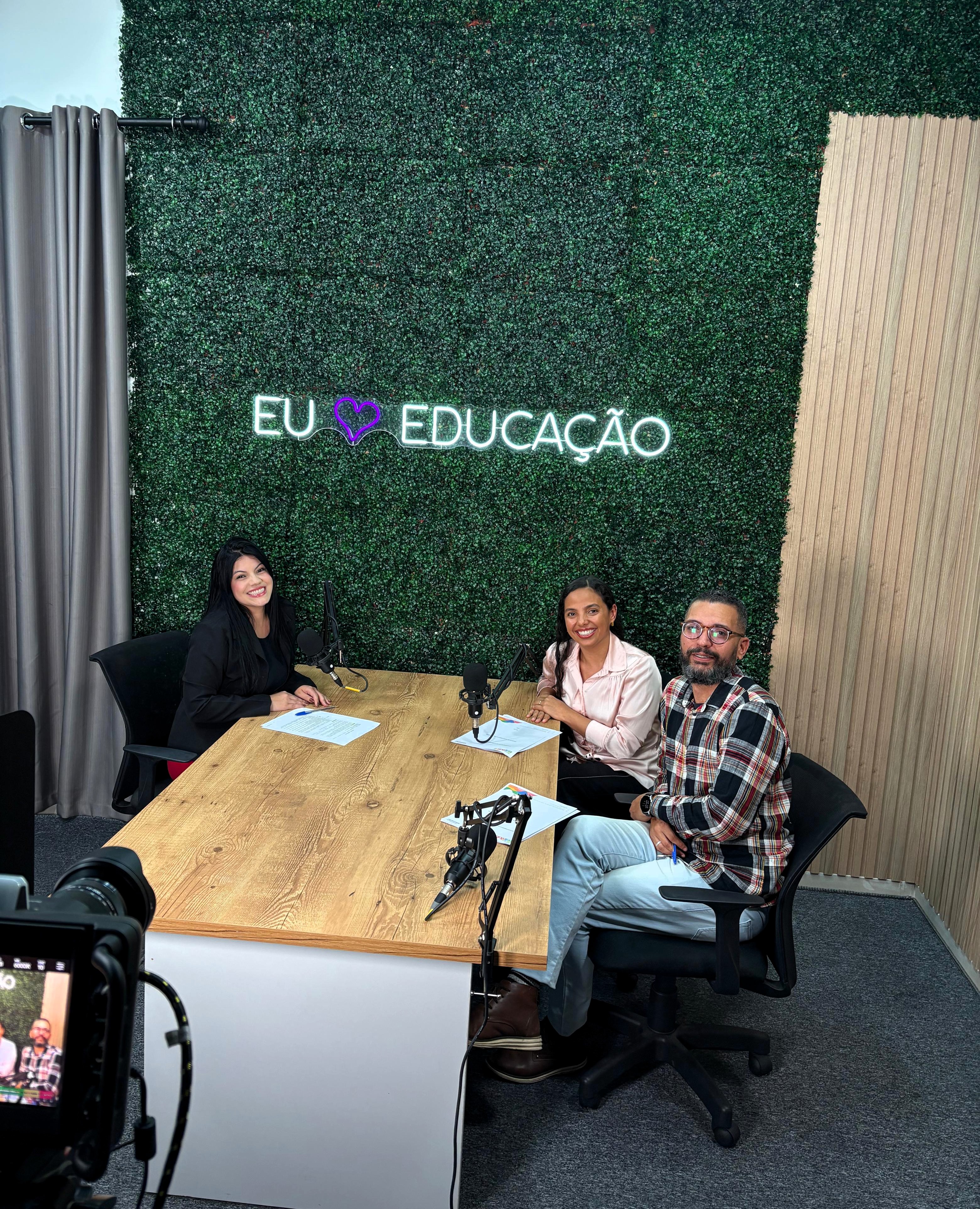 SEDUCast: Secretaria de Educação de Barueri lança podcast oficial voltado à rede municipal