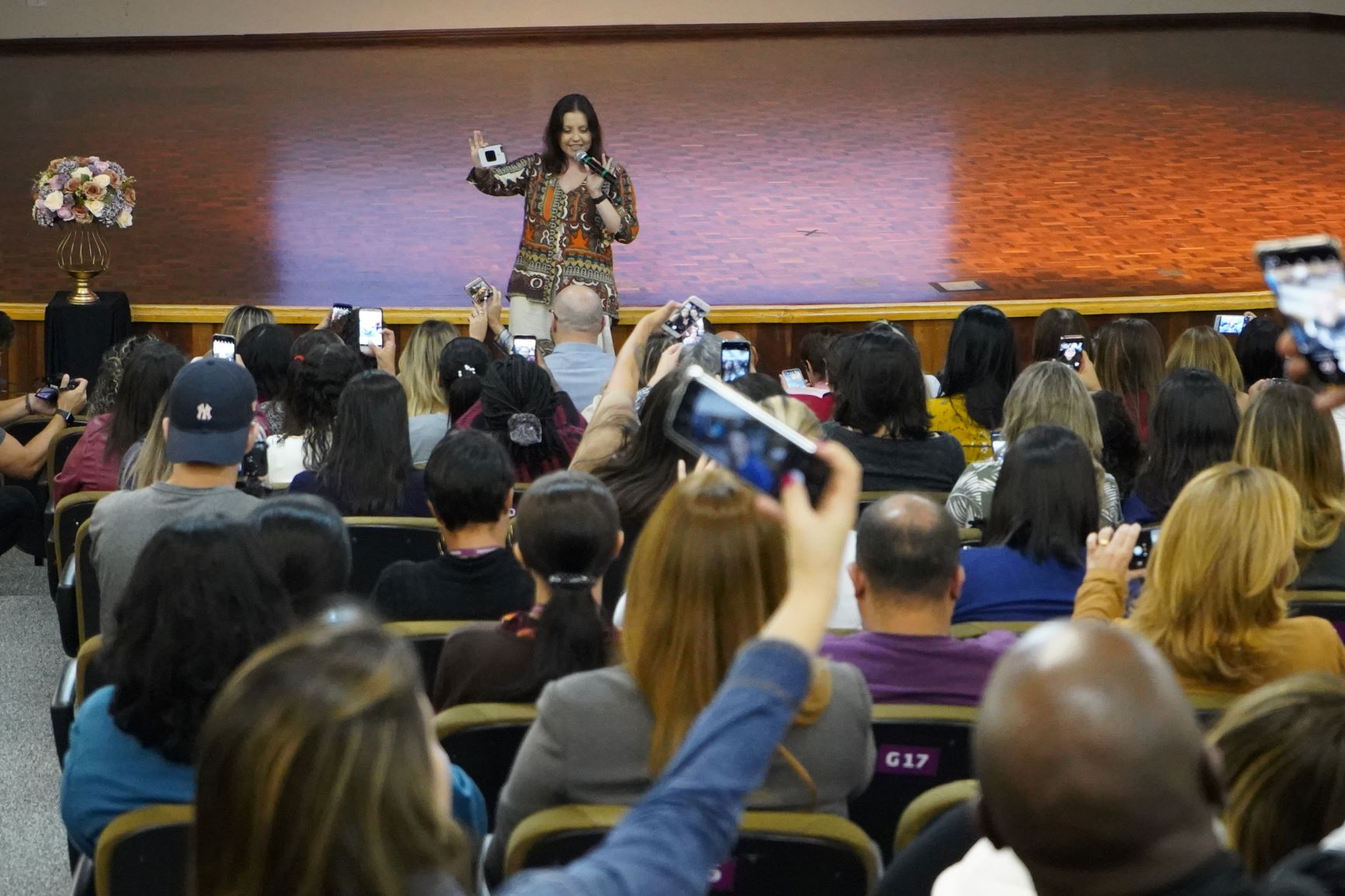 Educadores de Barueri passam por curso sobre inteligências múltiplas