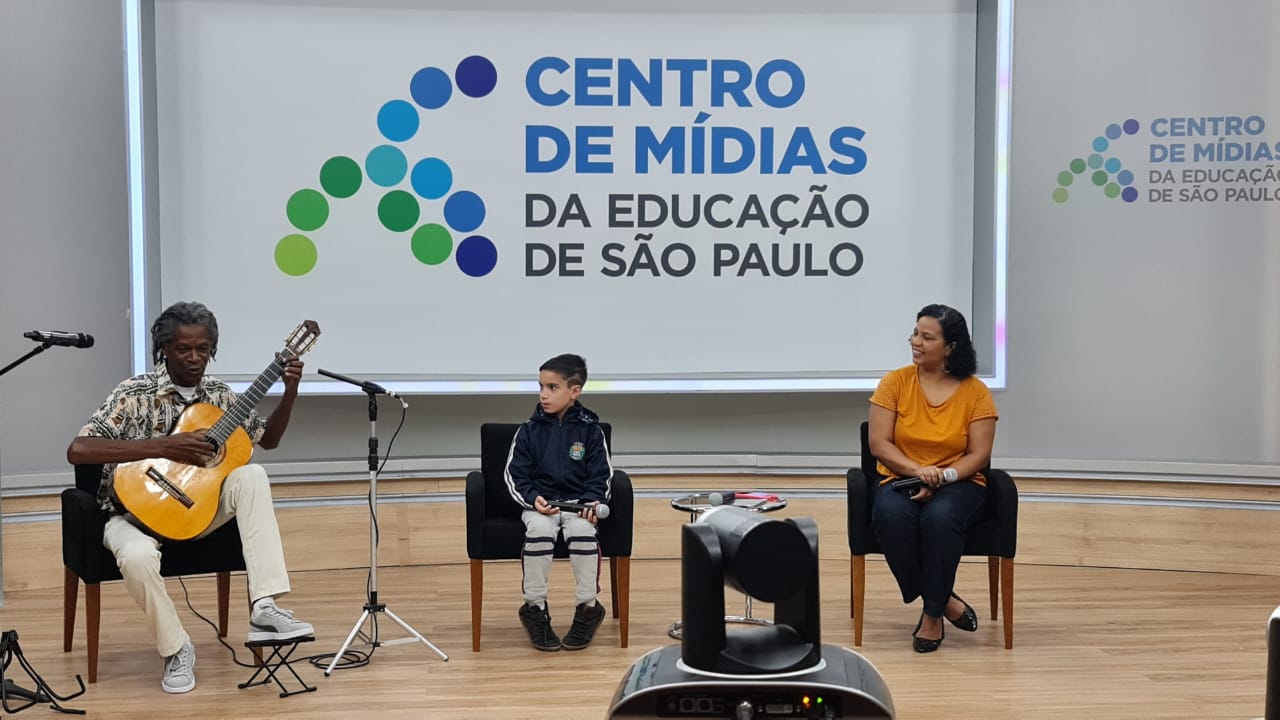 Estudantes da rede participam de programa educativo sobre tradições culturais